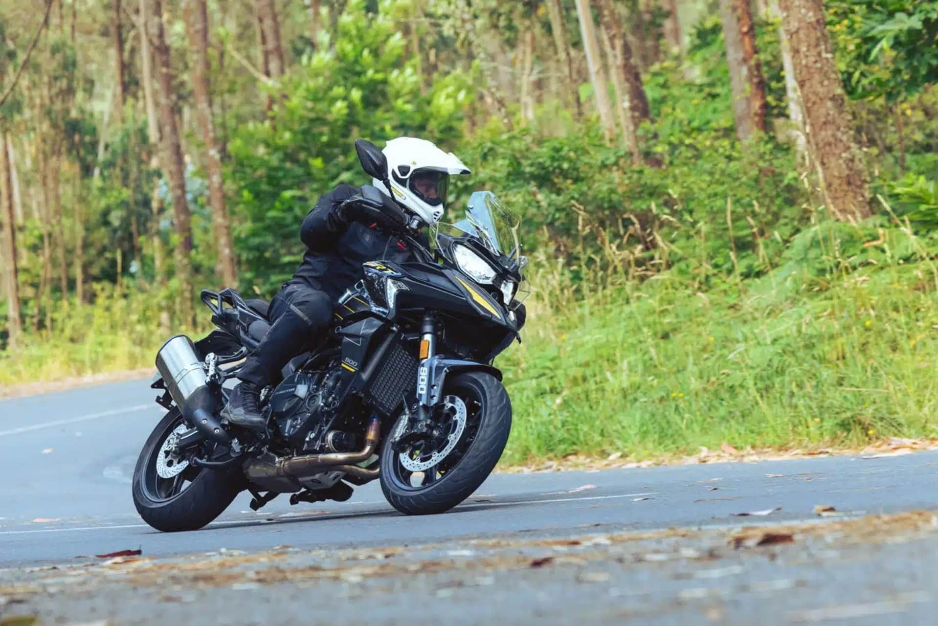 QJMotor SRT 900S 2026