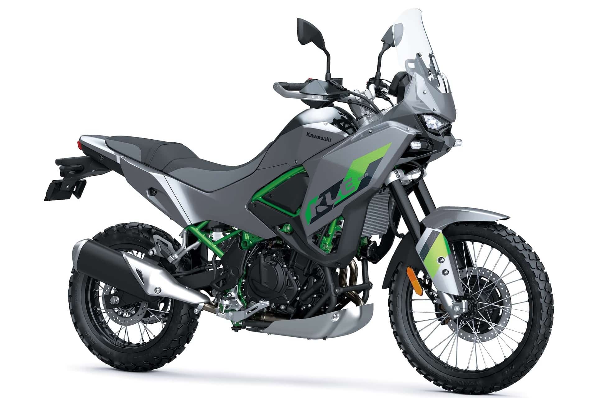 Tras la presentación de la nueva trail de Kawasaki, la KLE500 ya tiene precio oficial en nuestro país