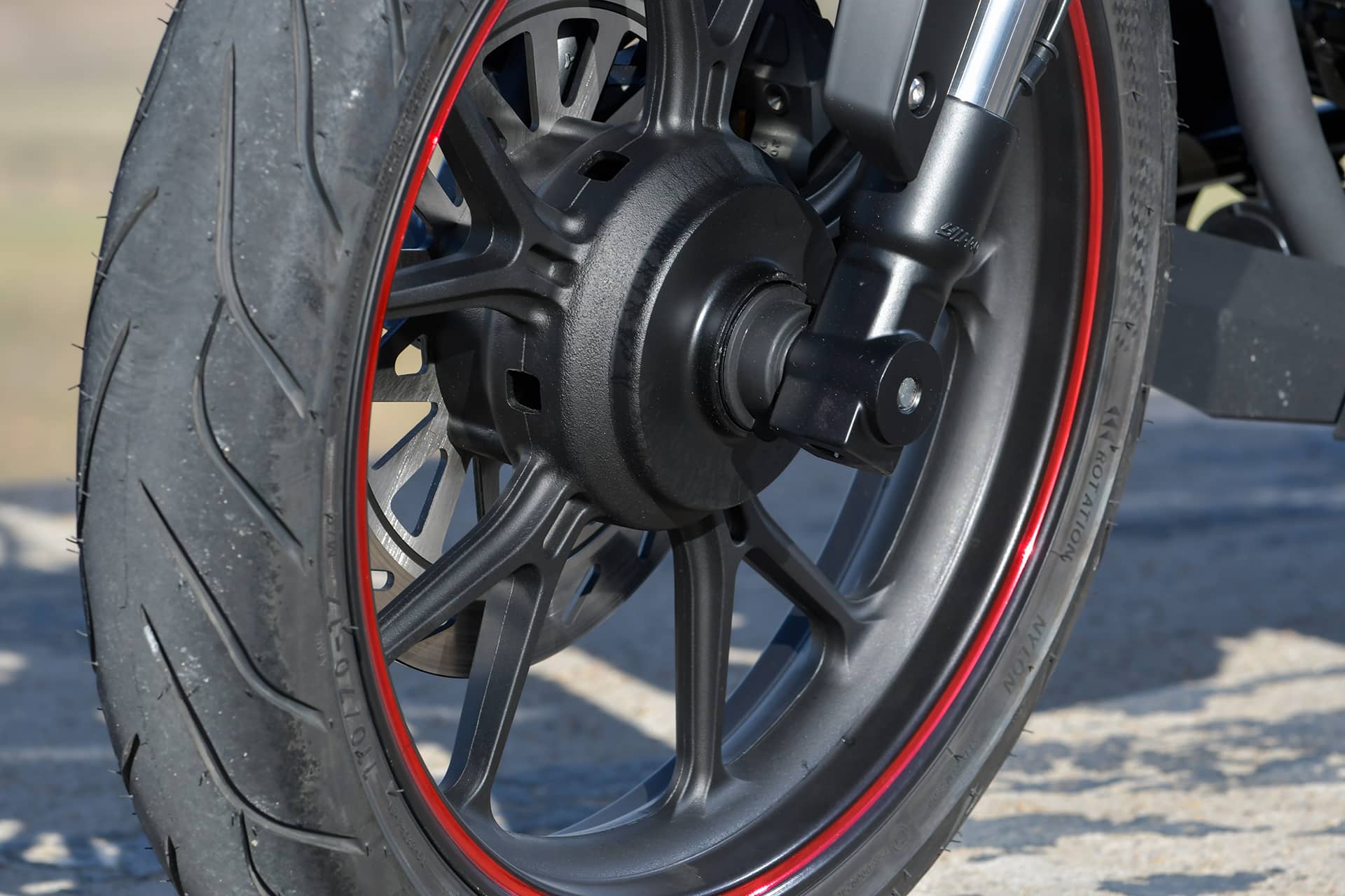 Prueba MITT NK 125 Brembo Edition