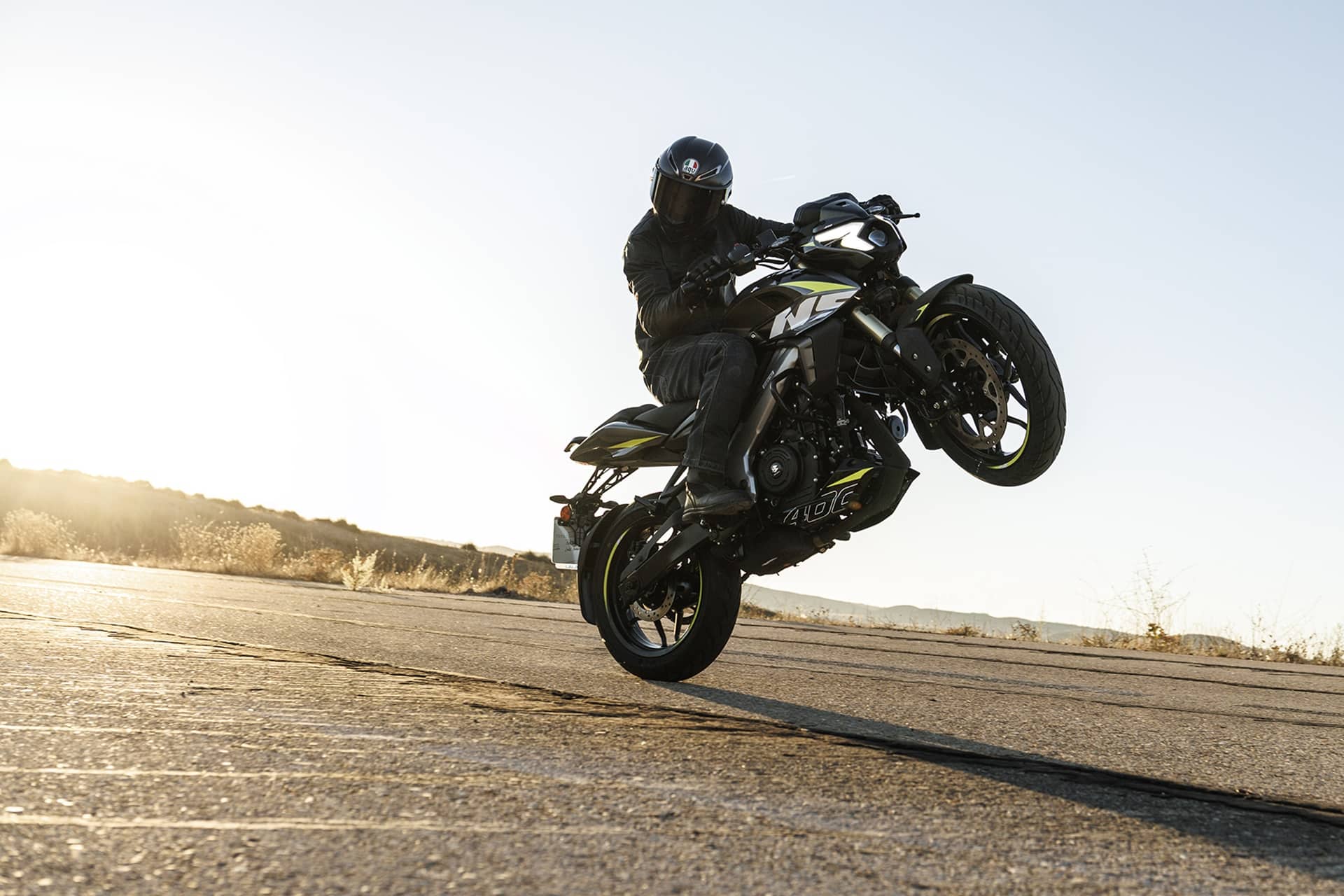 Pulsar NS125 y NS400Z: Dos naked ideales para iniciarse en el mundo de la moto