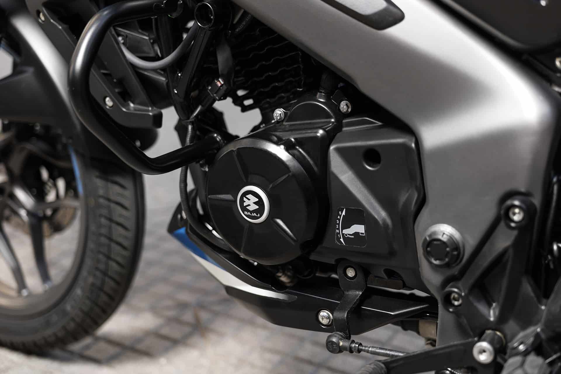 Pulsar NS125 y NS400Z: Dos naked ideales para iniciarse en el mundo de la moto