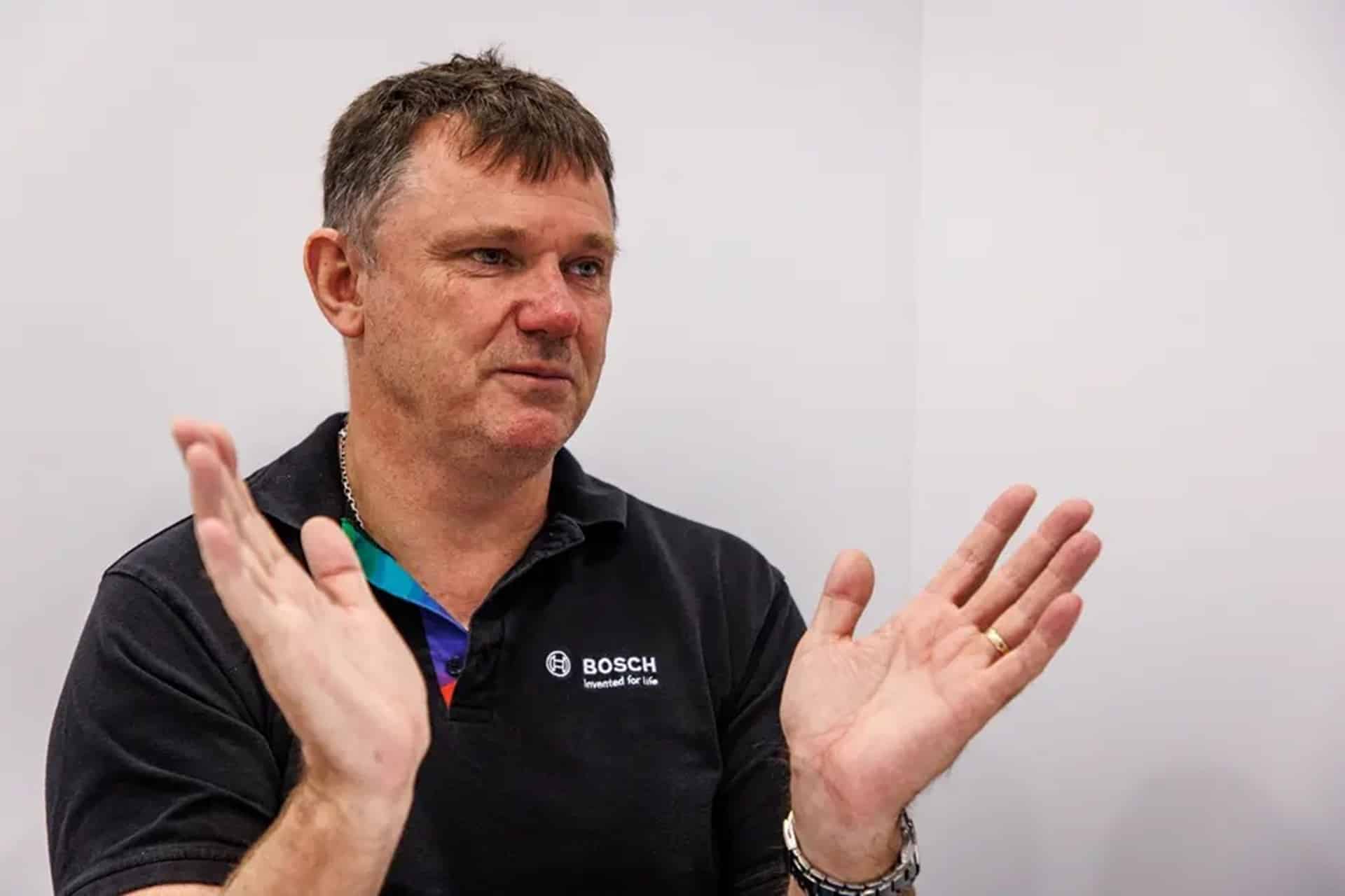 Geoff Liersch, afirma que los sistemas de seguridad de las motos pasan por un futuro software basado en la nube