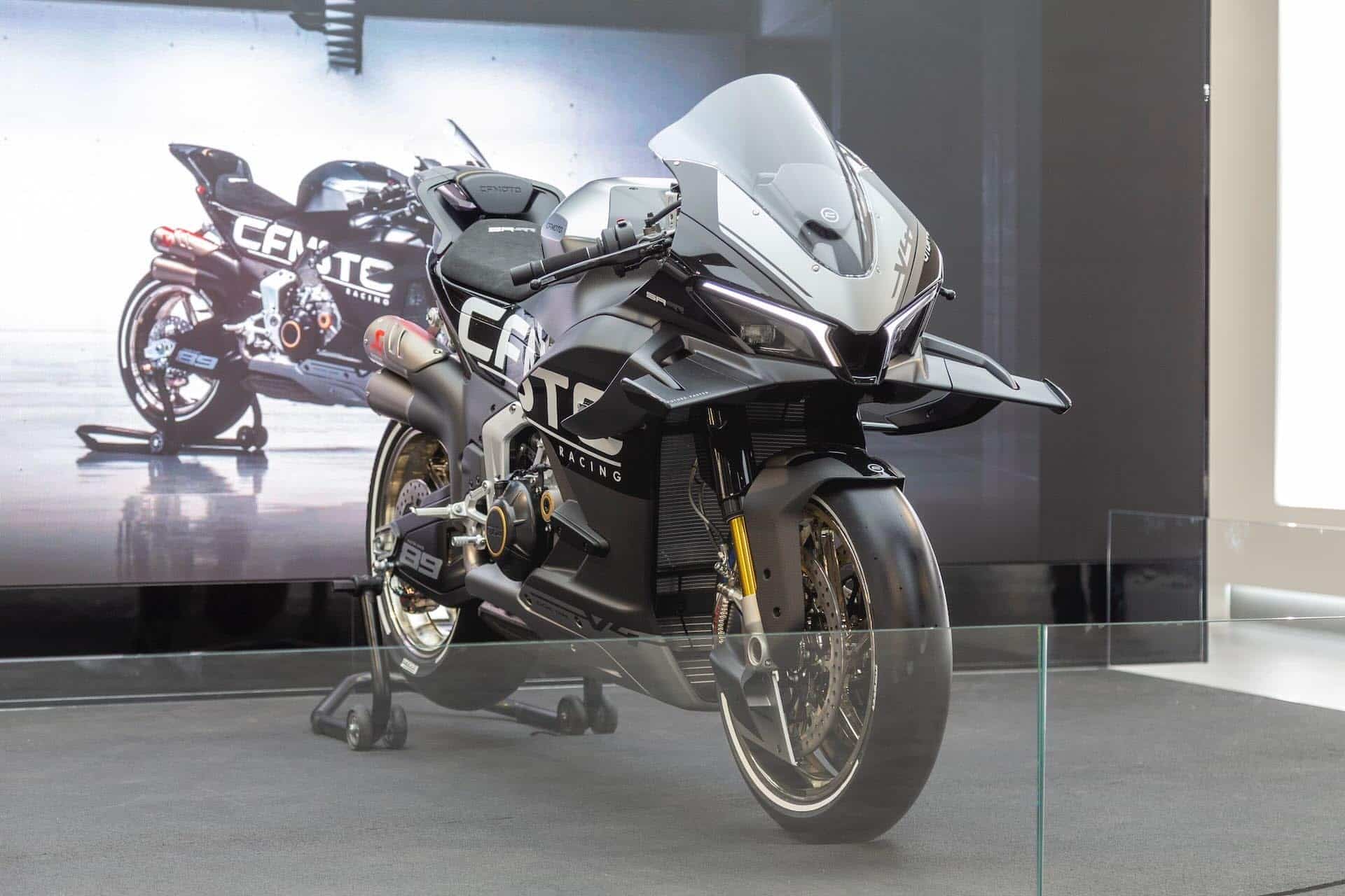 En EICMA acaparó todas las miradas y ahora puede hacer lo mismo en el WSBK