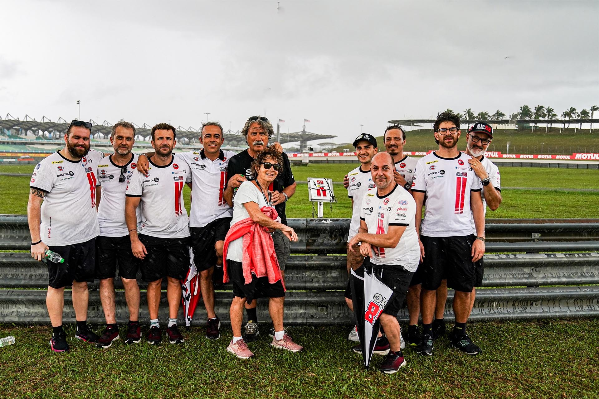 Cada año, en la visita a Sepang, no falta el rendir homenaje a Marco