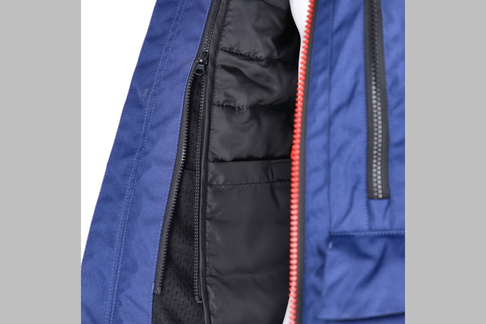 Acerbis X-Travel 2.0: La chaqueta que se adapta a nuestras necesidades
