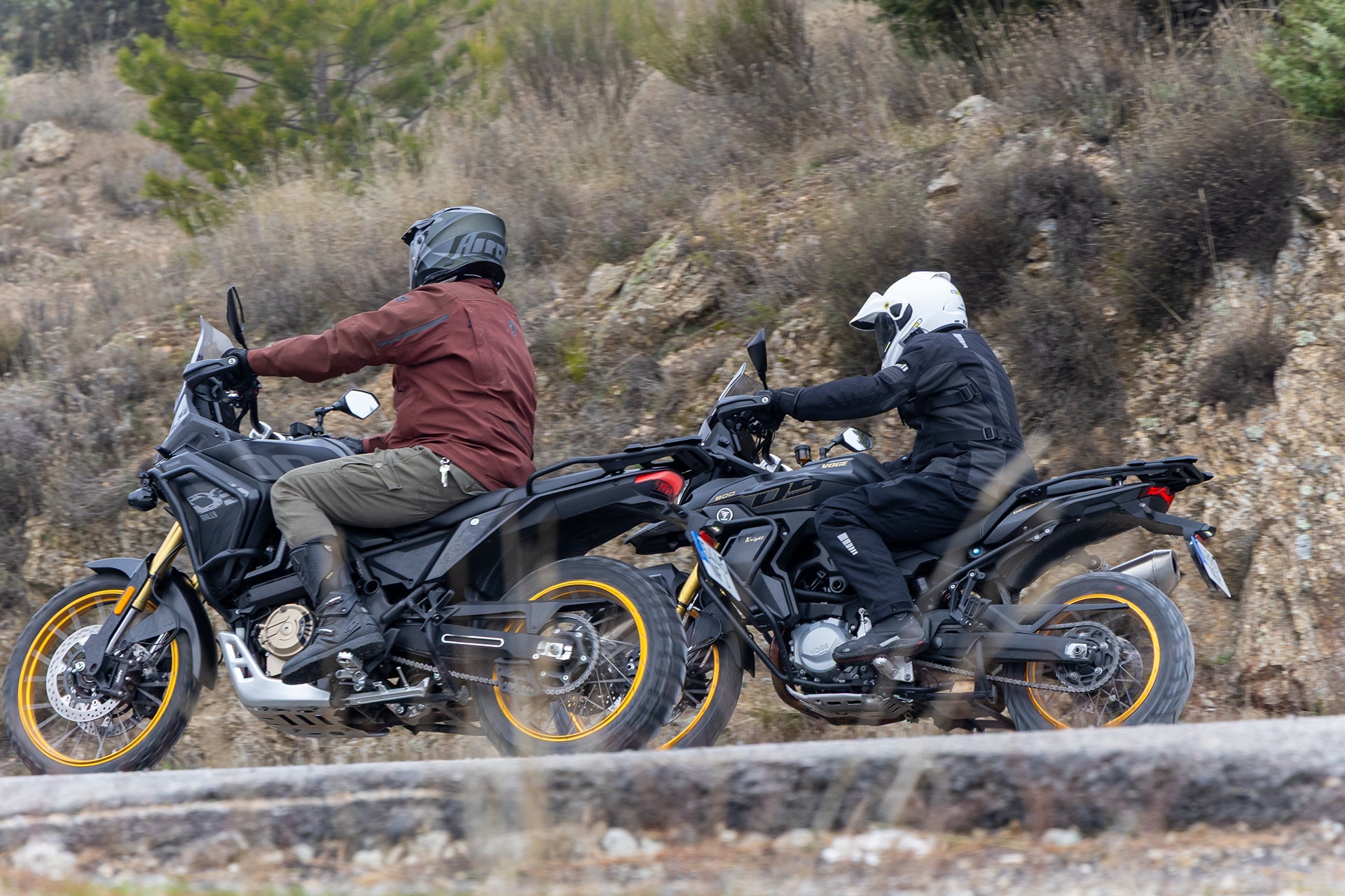Comparativa Voge 900DSX vs Voge DS800 Rally