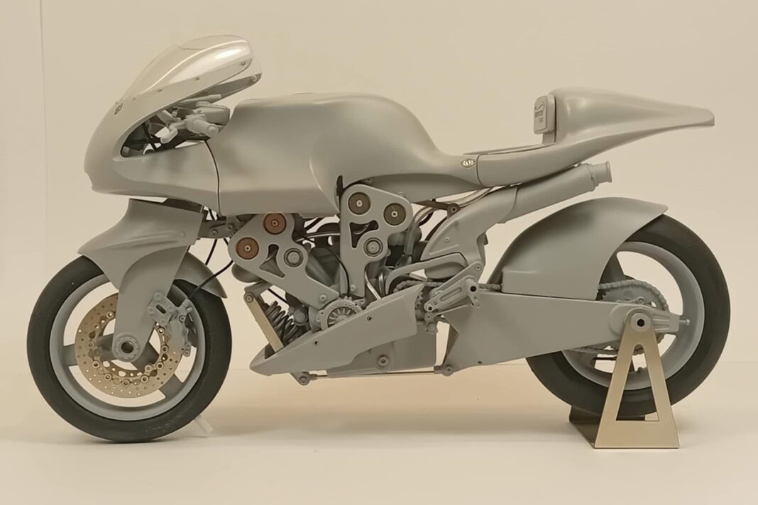 Ya puedes convertirte en el feliz propietario de una Britten V1000… Aunque sea a escala 1:12
