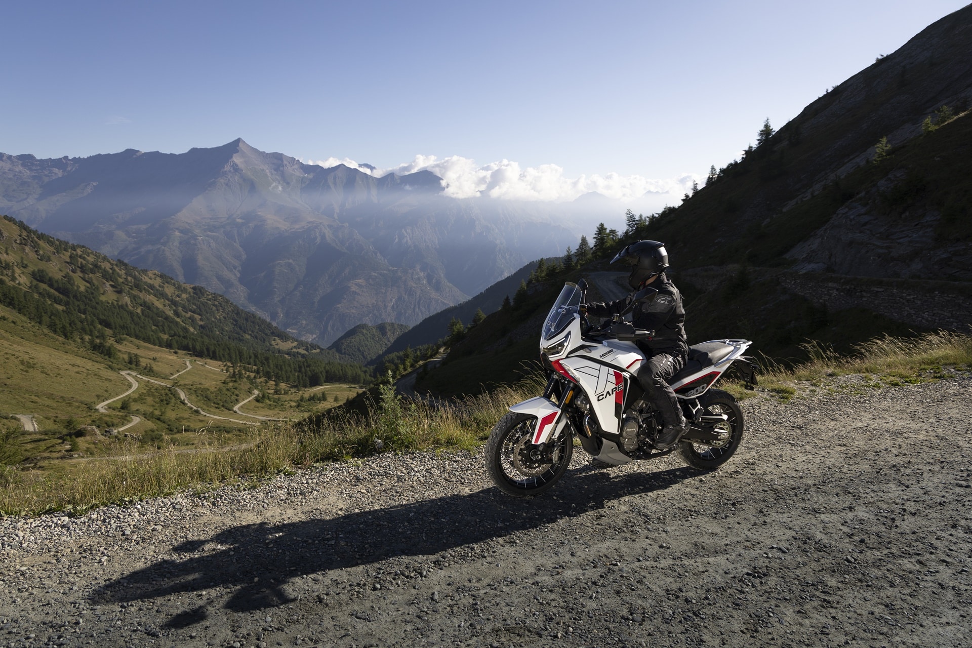 Moto Morini anuncia la apertura de pre-reservas de la nueva X-Cape 1200 y Alltrhike 450