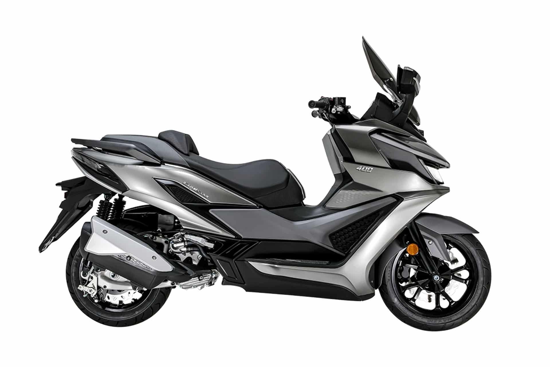 SYM redobla la apuesta con el nuevo Cruisym 400, dentro de la categoría maxiscooter
