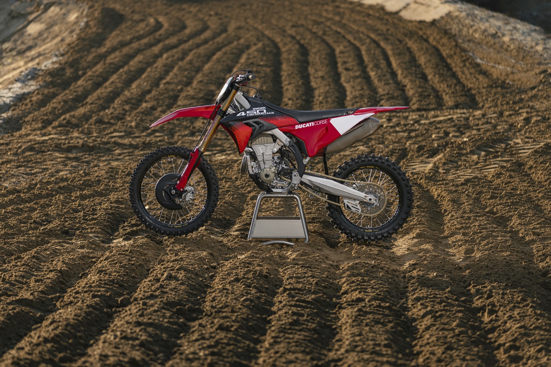 Nueva Ducati Desmo450 MX Factory: ADN de competición Offroad