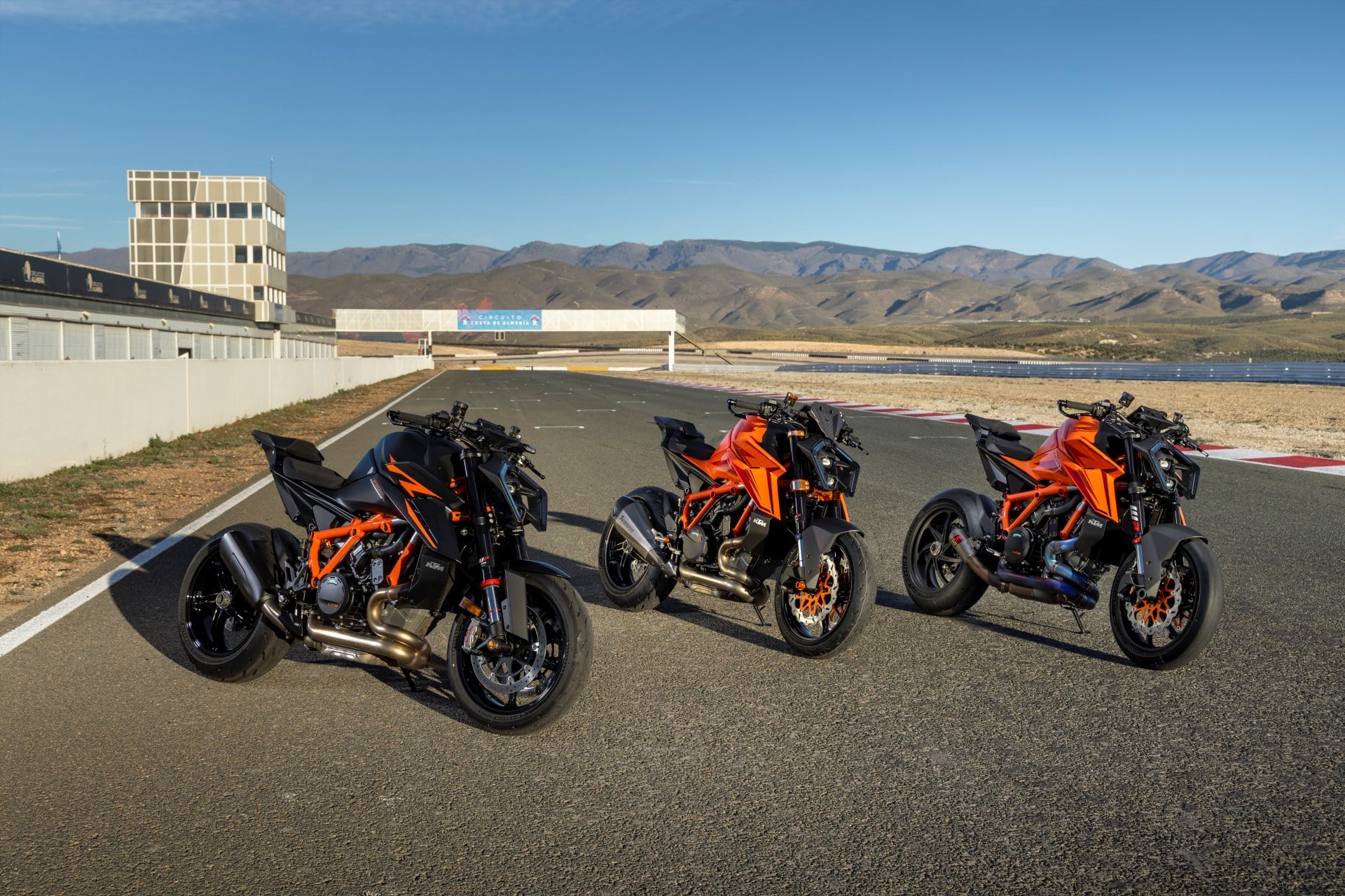 KTM 1390 SUPER DUKE R 2026