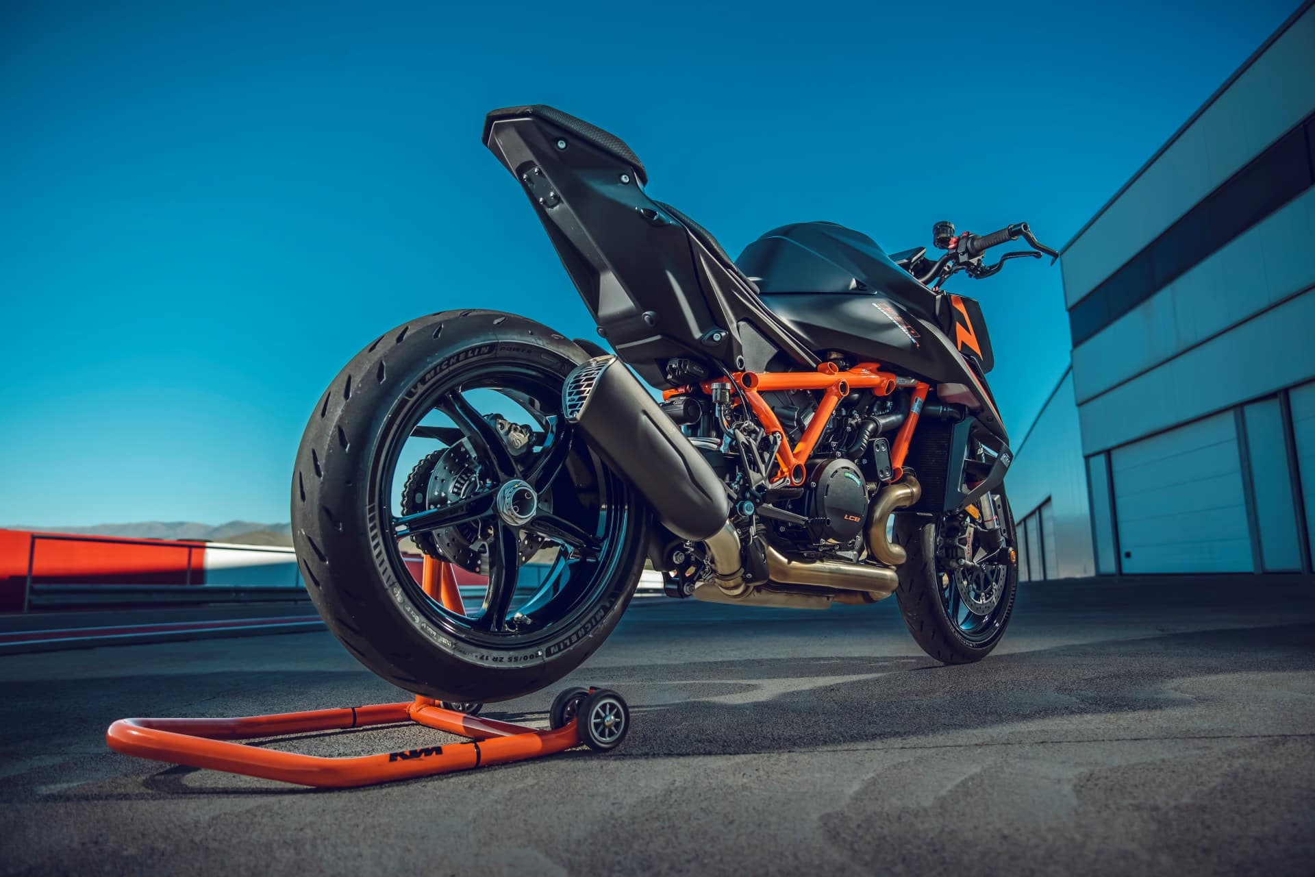 KTM 1390 SUPER DUKE R 2026