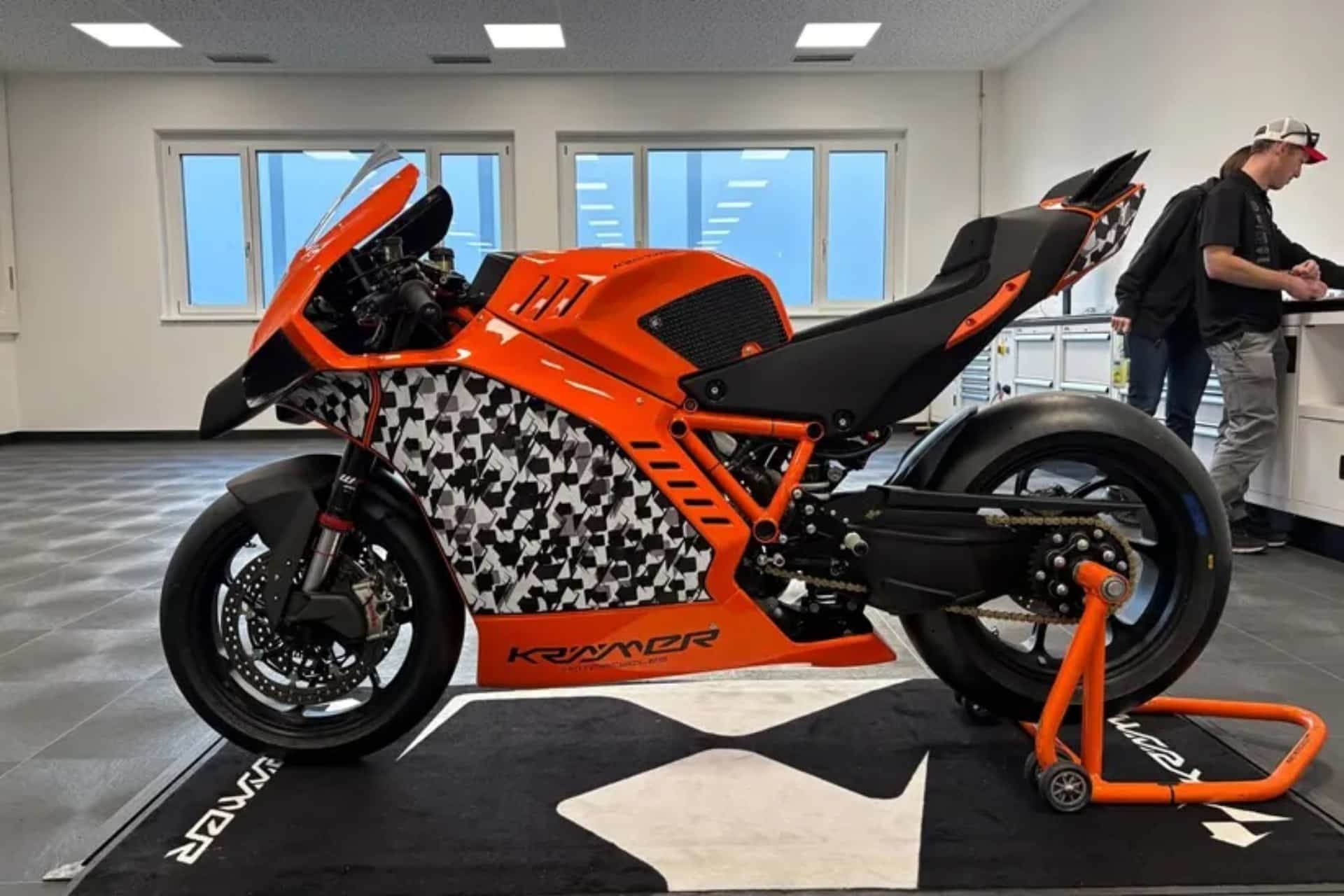 Krämer KTM Super Duke 1290 y 1390