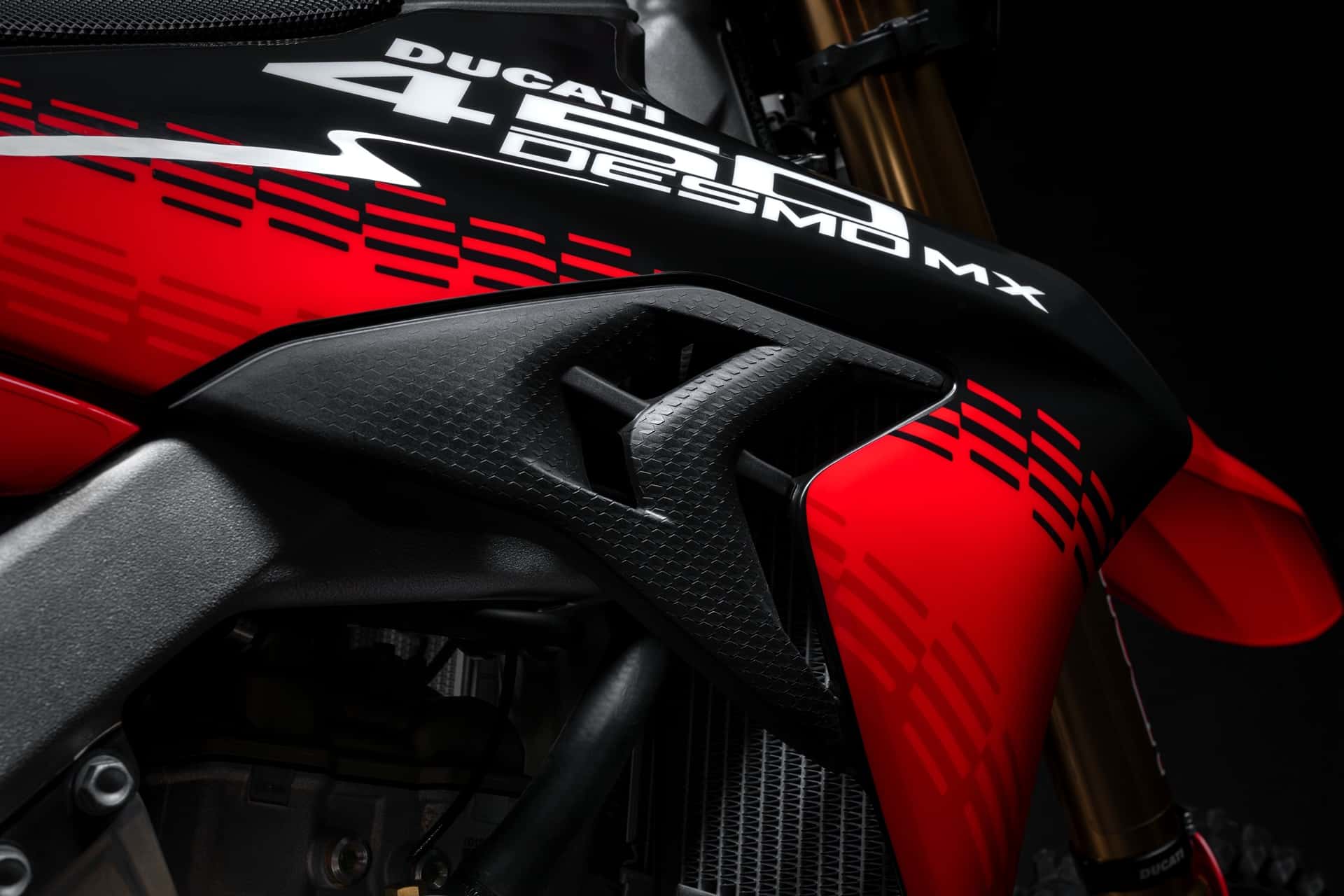 Nueva Ducati Desmo450 MX Factory: ADN de competición Offroad