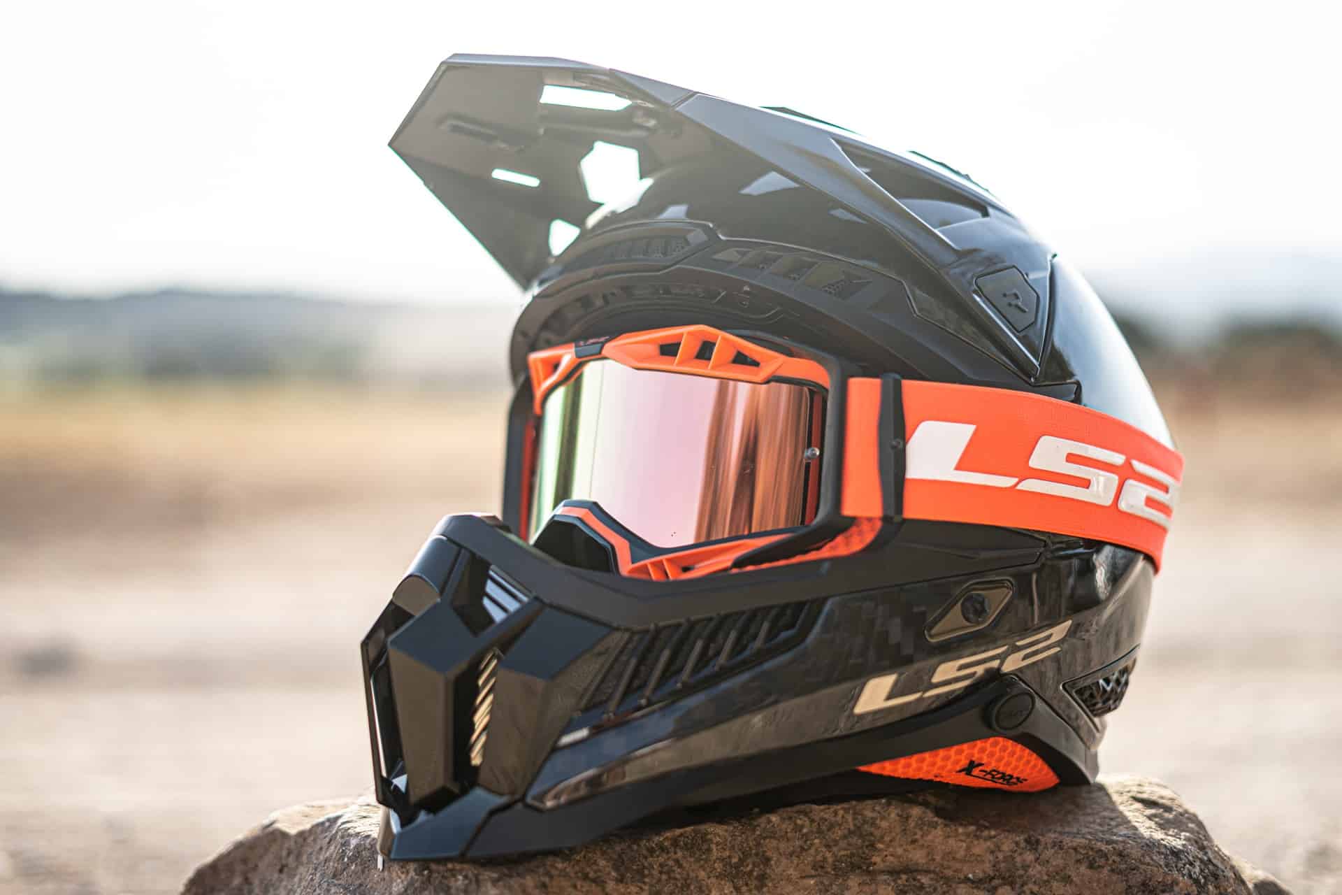 LS2 y su X-Force con homologación FIM2, cobran protagonismo en el Dakar 2026