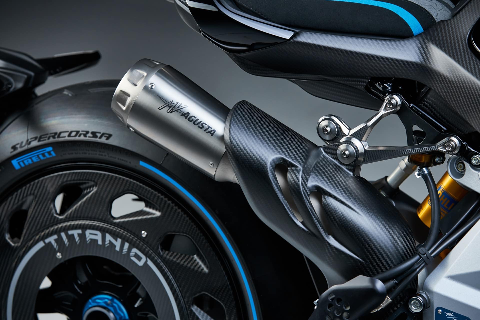 MV Agusta Rush Titanio: Ingeniería de precisión en su máxima expresión