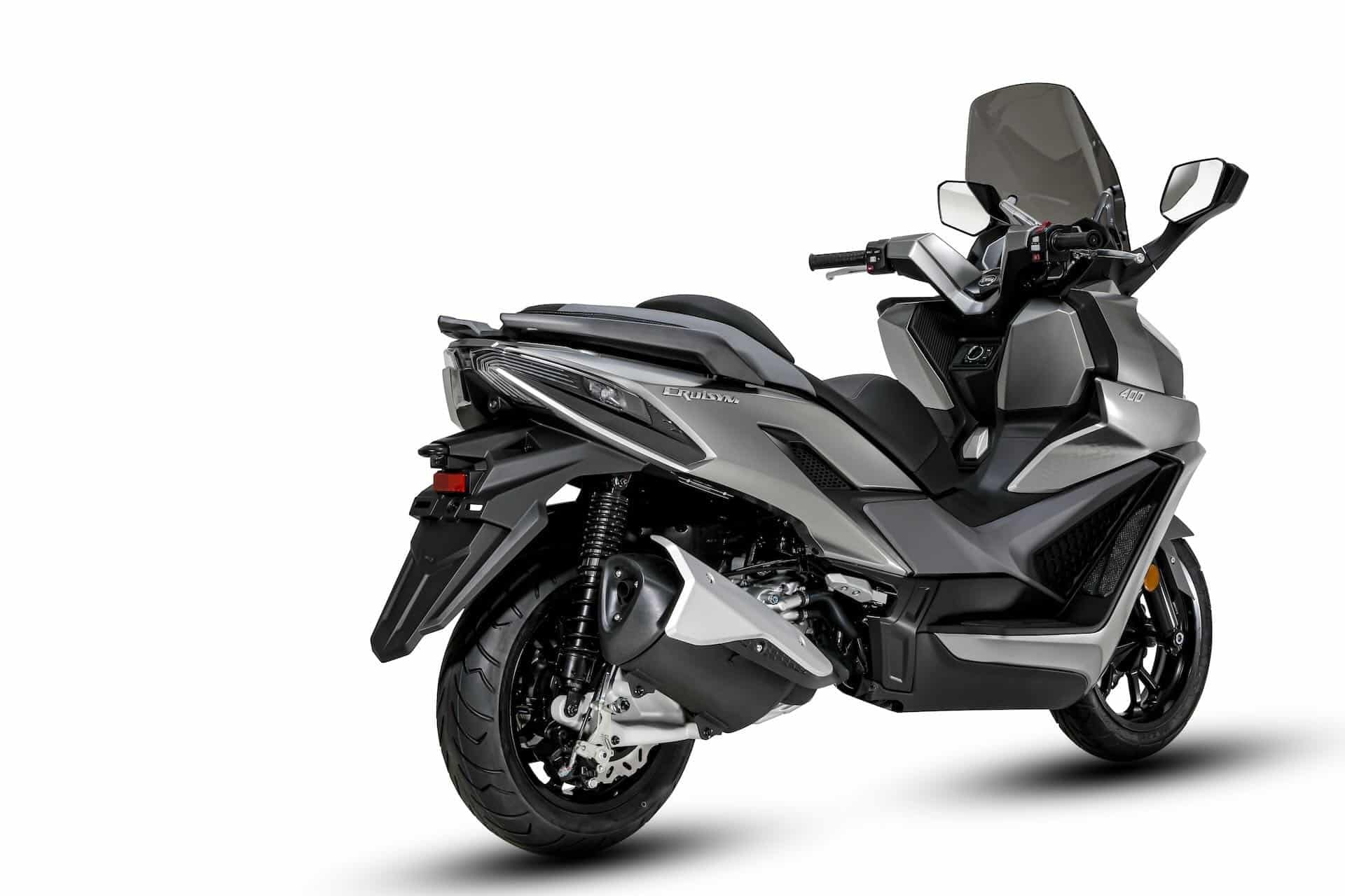 SYM redobla la apuesta con el nuevo Cruisym 400, dentro de la categoría maxiscooter