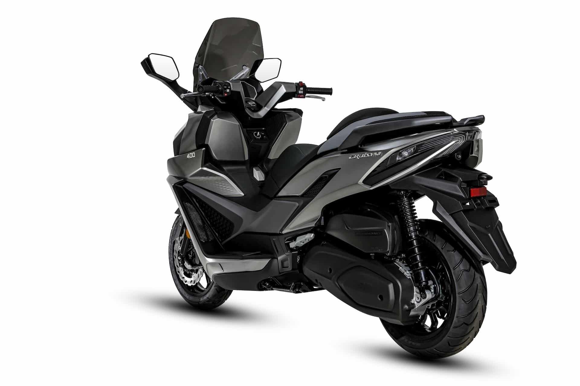 SYM redobla la apuesta con el nuevo Cruisym 400, dentro de la categoría maxiscooter