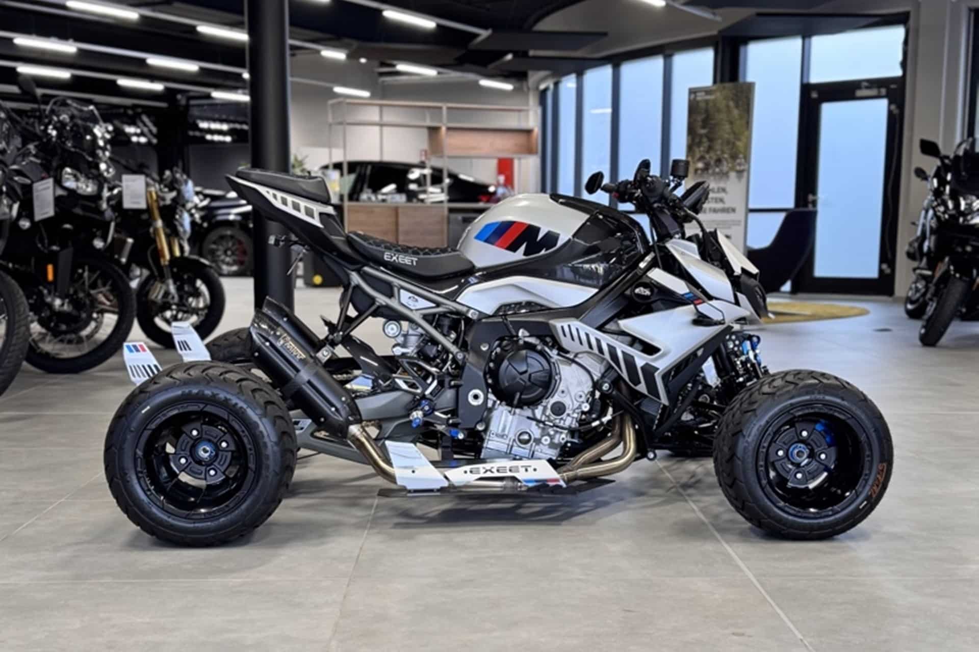 Exeet MR Competition: Casi un F2 de calle con manillar de moto