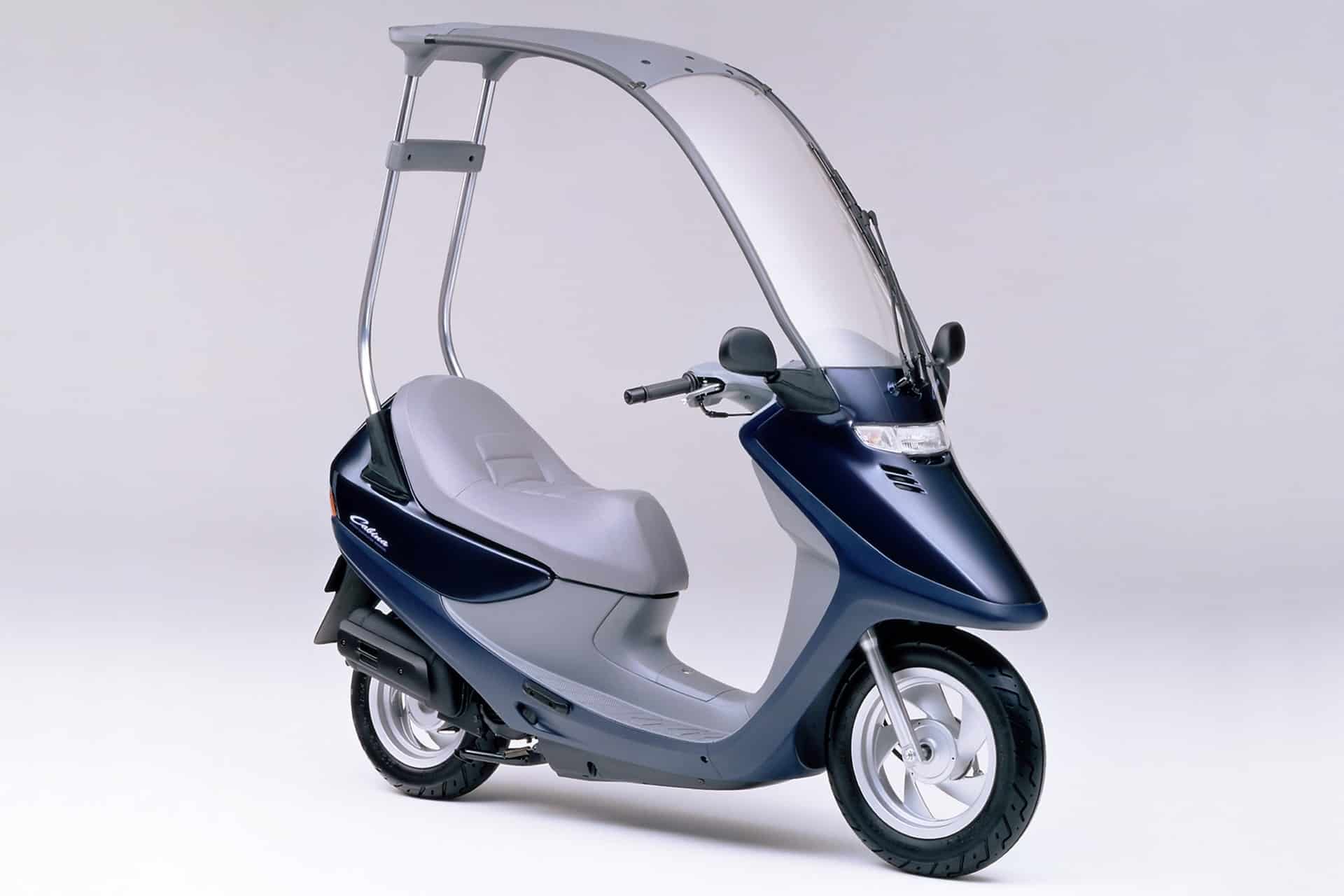 Honda Cabina: El primer modelo en serie de la historia con techo y parabrisas envolvente