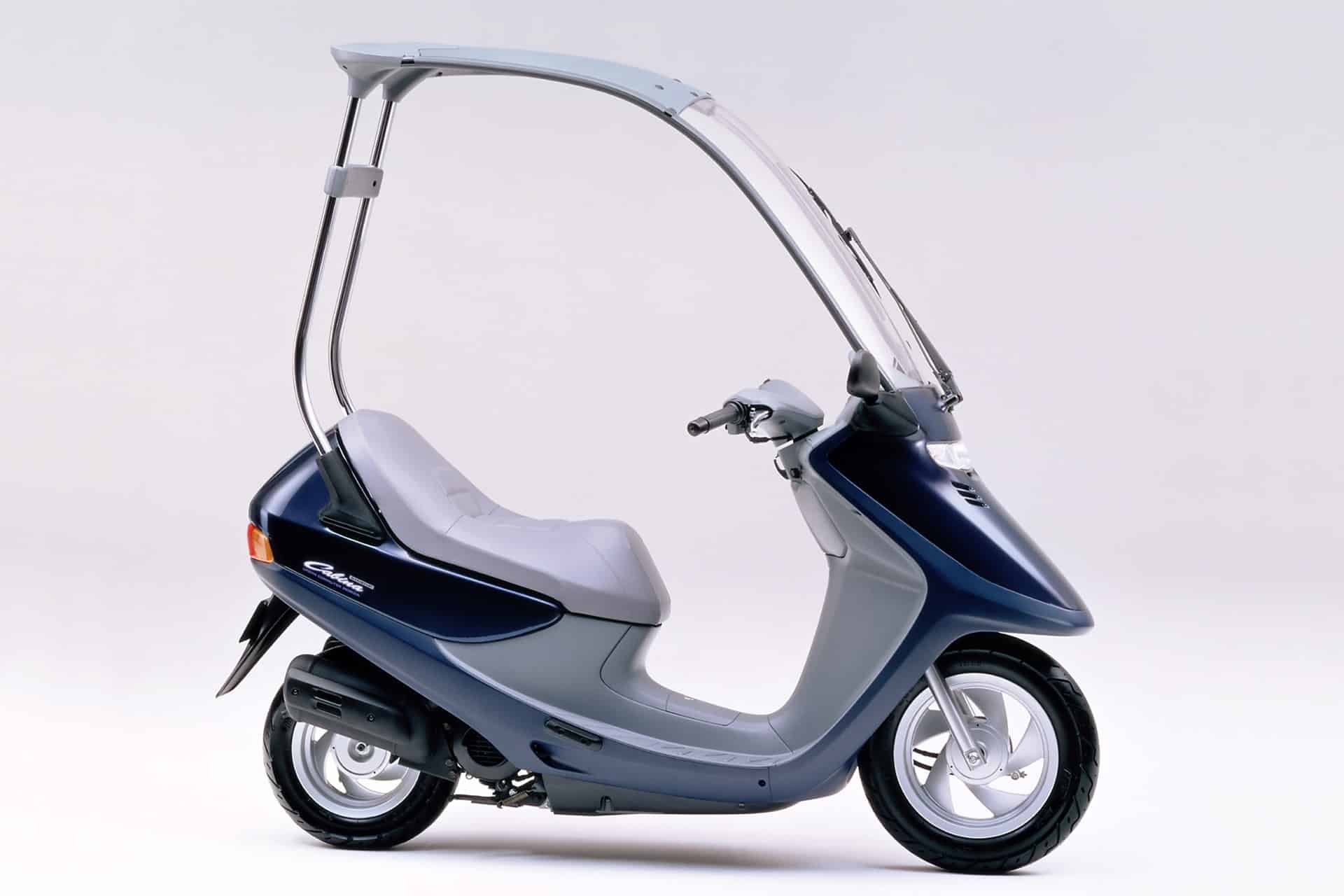 Honda Cabina: El primer modelo en serie de la historia con techo y parabrisas envolvente