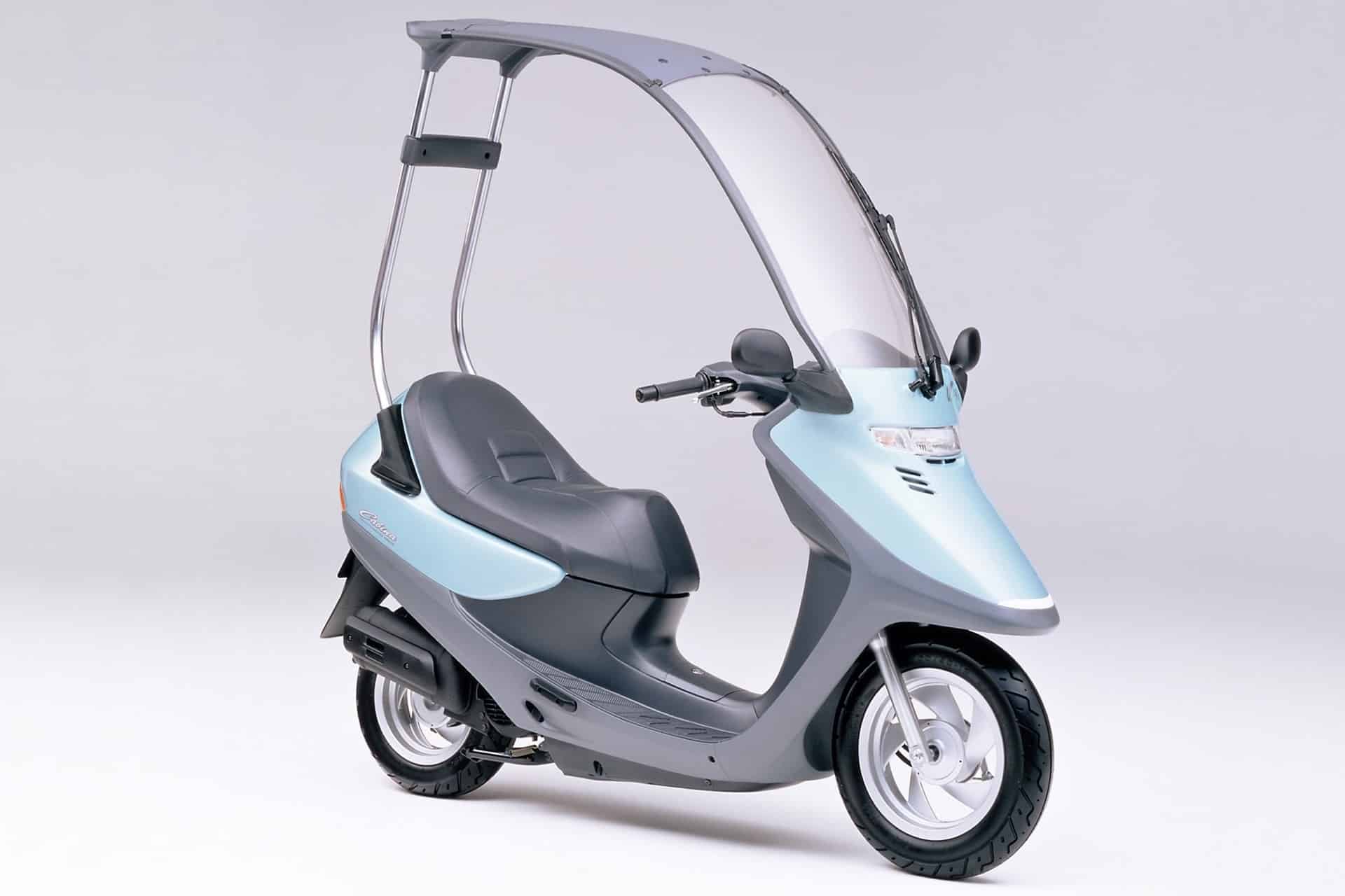 Honda Cabina: El primer modelo en serie de la historia con techo y parabrisas envolvente