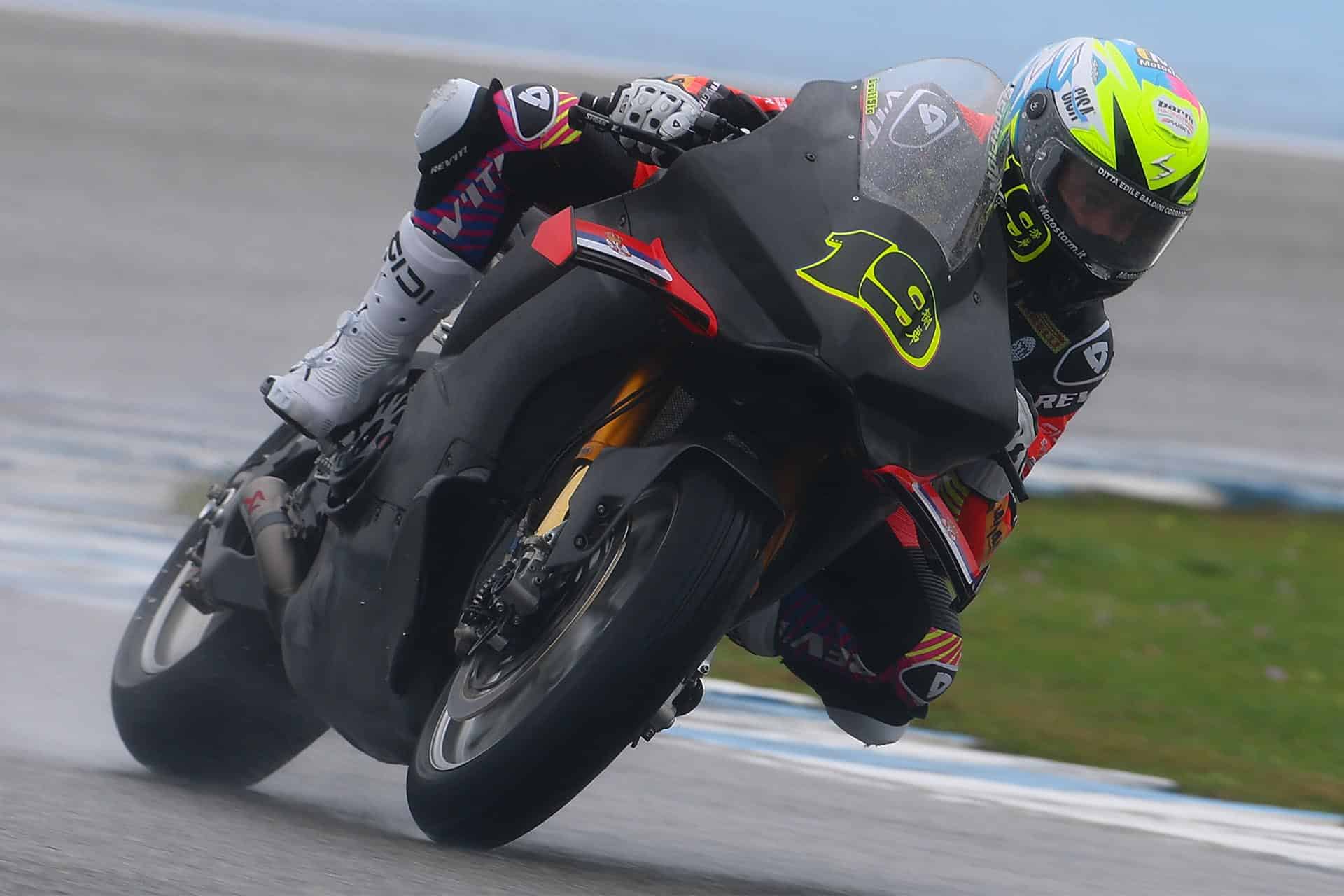 Lecuona ha sido el único piloto del equipo oficial Ducati en salir a pista