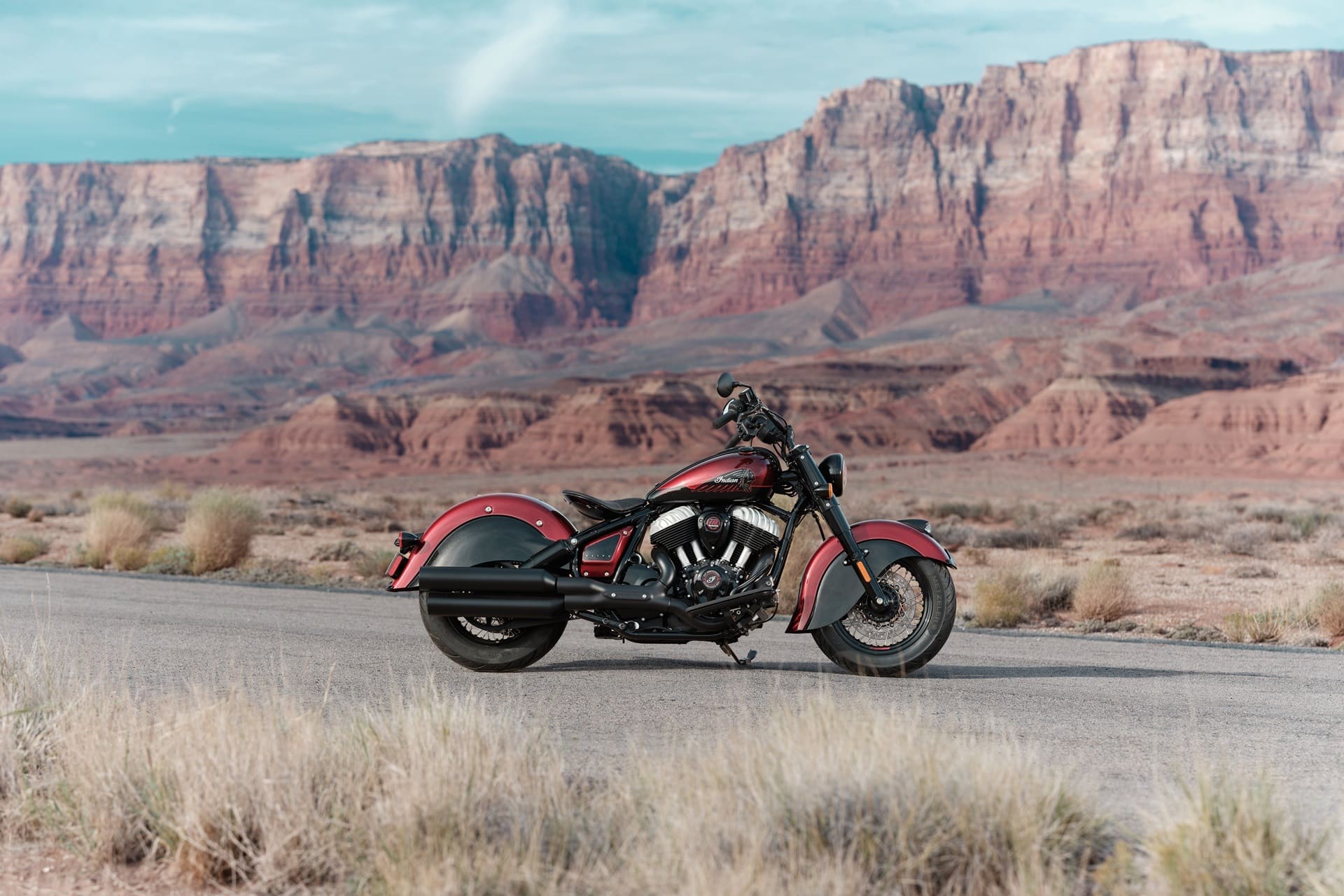 Indian Motorcycle celebra su 125º aniversario con tres modelos exclusivos pintados a mano y una colección de ropa “histórica”