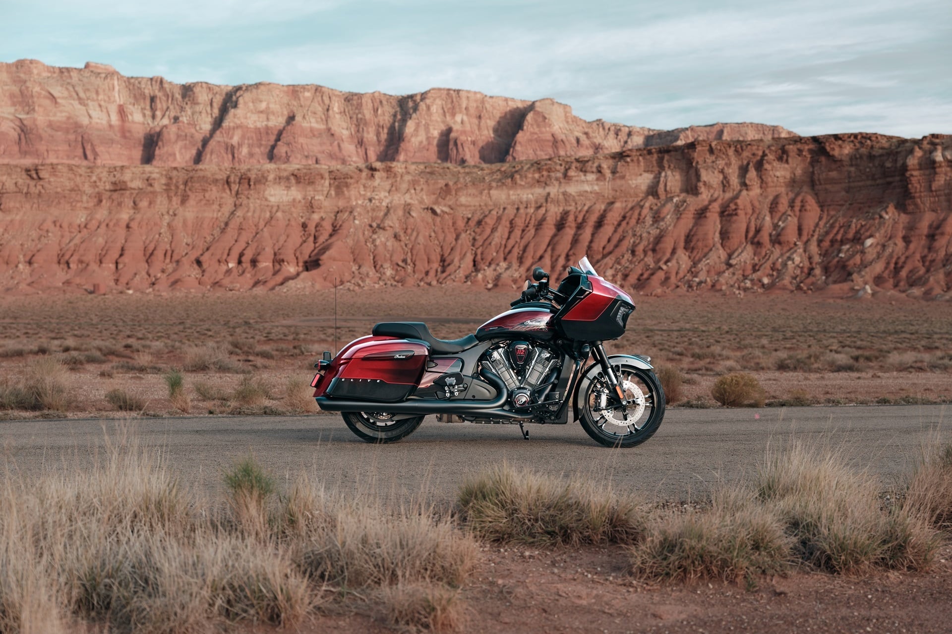 Indian Motorcycle celebra su 125º aniversario con tres modelos exclusivos pintados a mano y una colección de ropa “histórica”