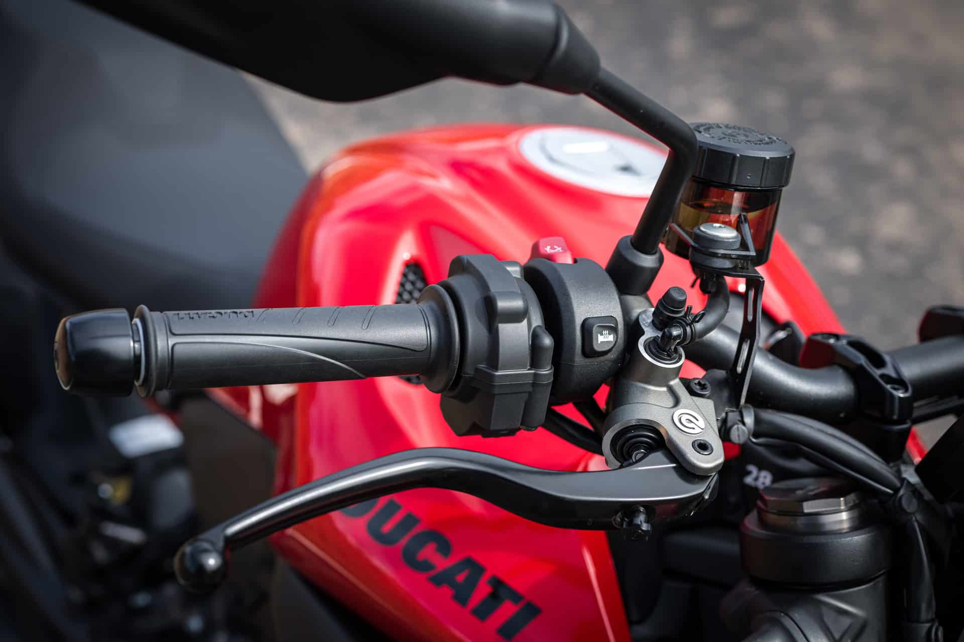 Prueba Ducati Monster 2026