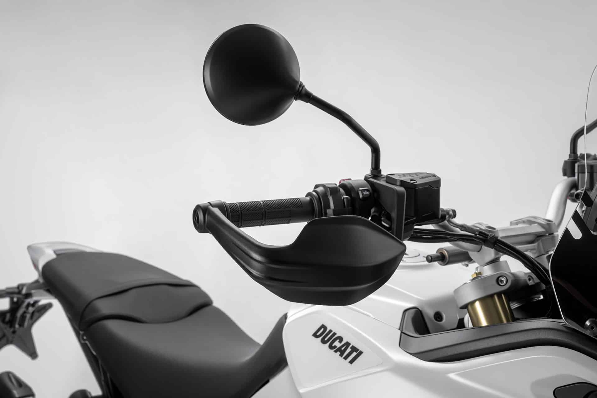 Ducati DesertX 2026