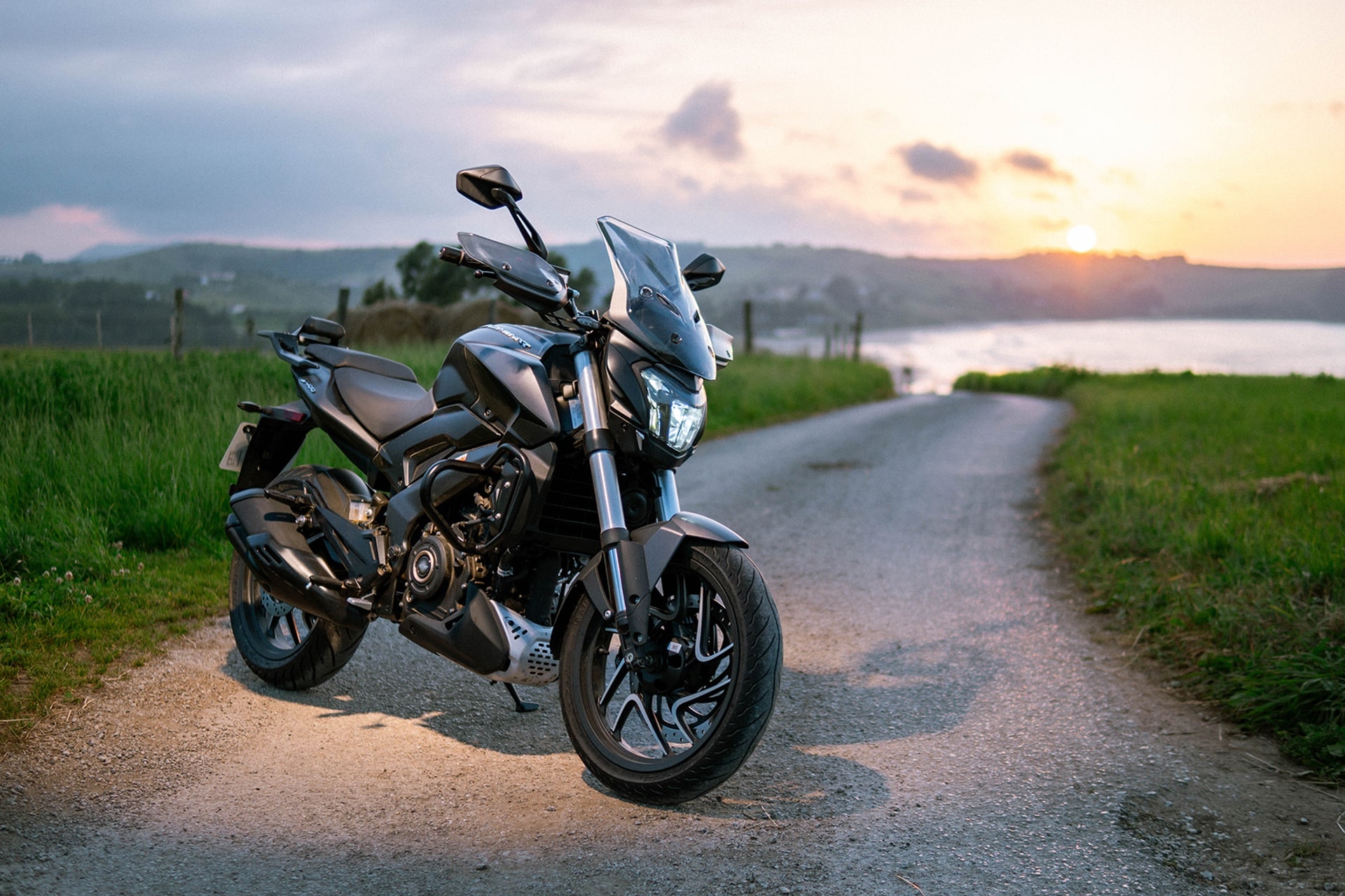 Dominar 400: la sport‑tourer ideal para aquellos que retoman la moto en 2026