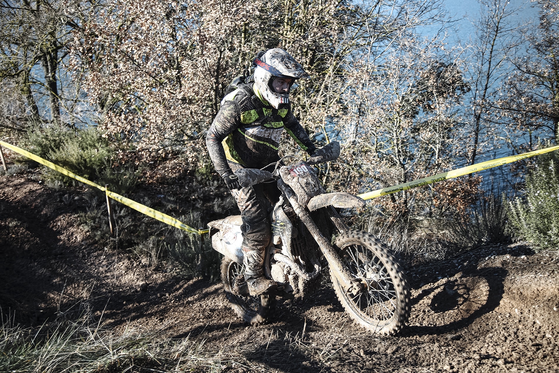 Triumph reafirma su relevancia en el mundo Off-road tras su paso por la Bassella Race 2026