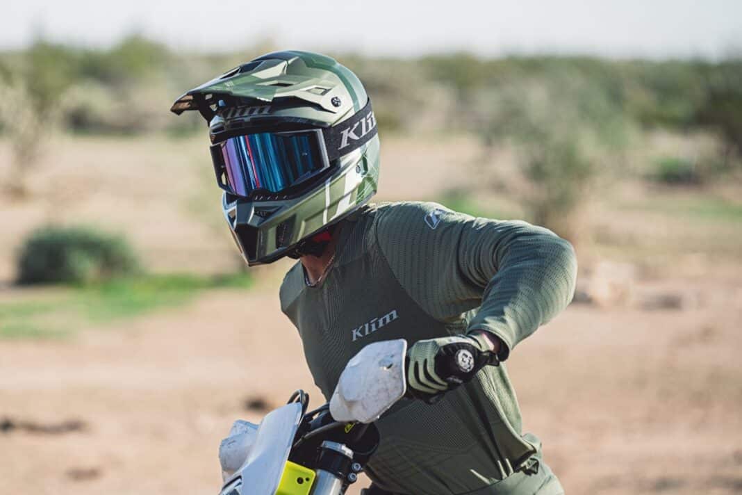 Klim renueva visualmente su F3 Carbon Pro de cara a esta temporada 2026