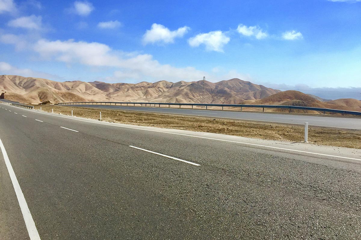 Siempre luce más para el político inaugurar una autopista que conservarla…