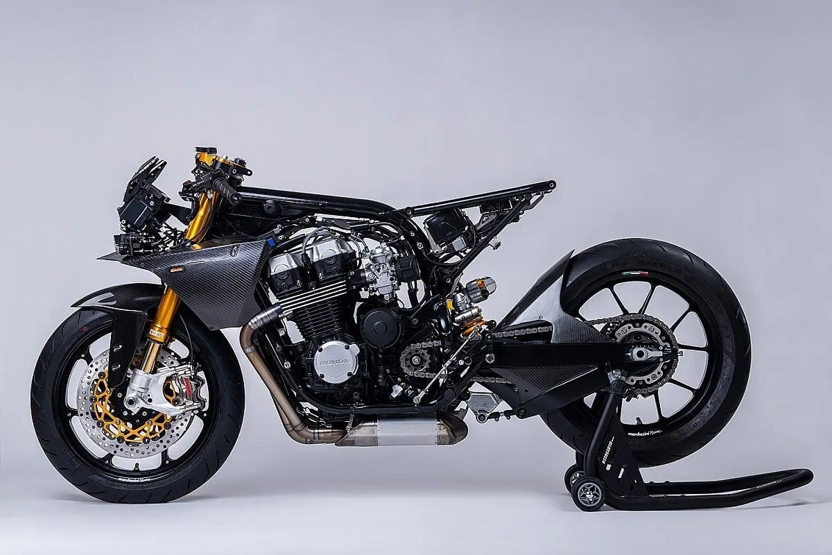 Honda CB750 F2 by Carriero Corse: Una “Café Racer Racing” como nunca antes hubieras imaginado
