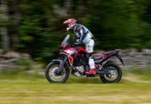 Honda Africa Twin Classic Edition: La trail soñada en 2026 según el ingenio virtual de Kar lee Design