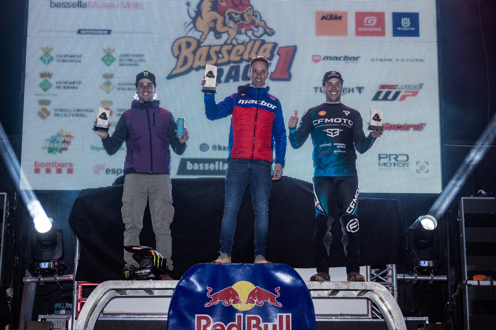 Gerard Farrés y la Macbor XR5 Racing Edition se imponen en la Bassella Race 2026