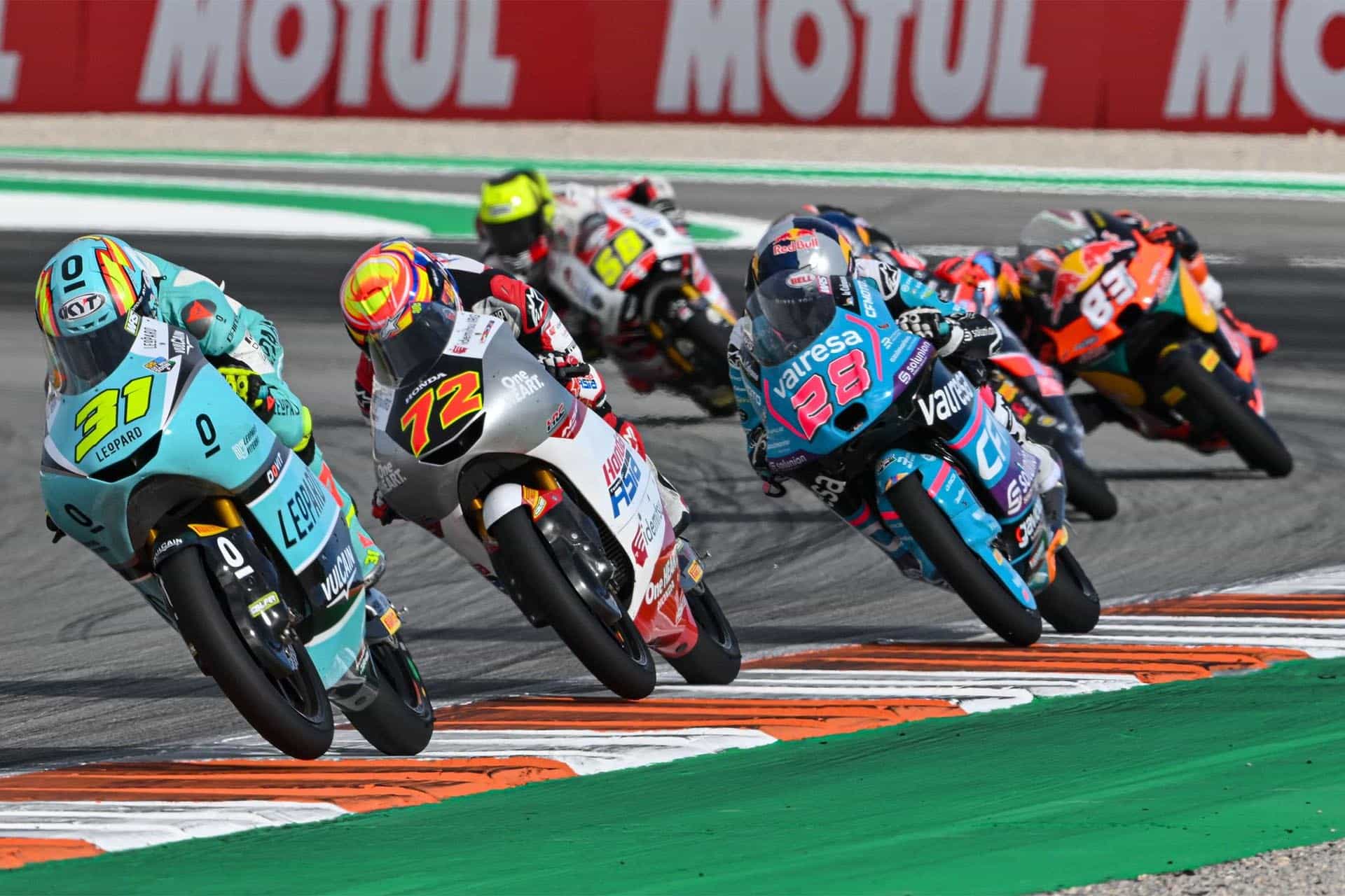 Máximo Quiles ha plantado cara a los consagrados de Moto3