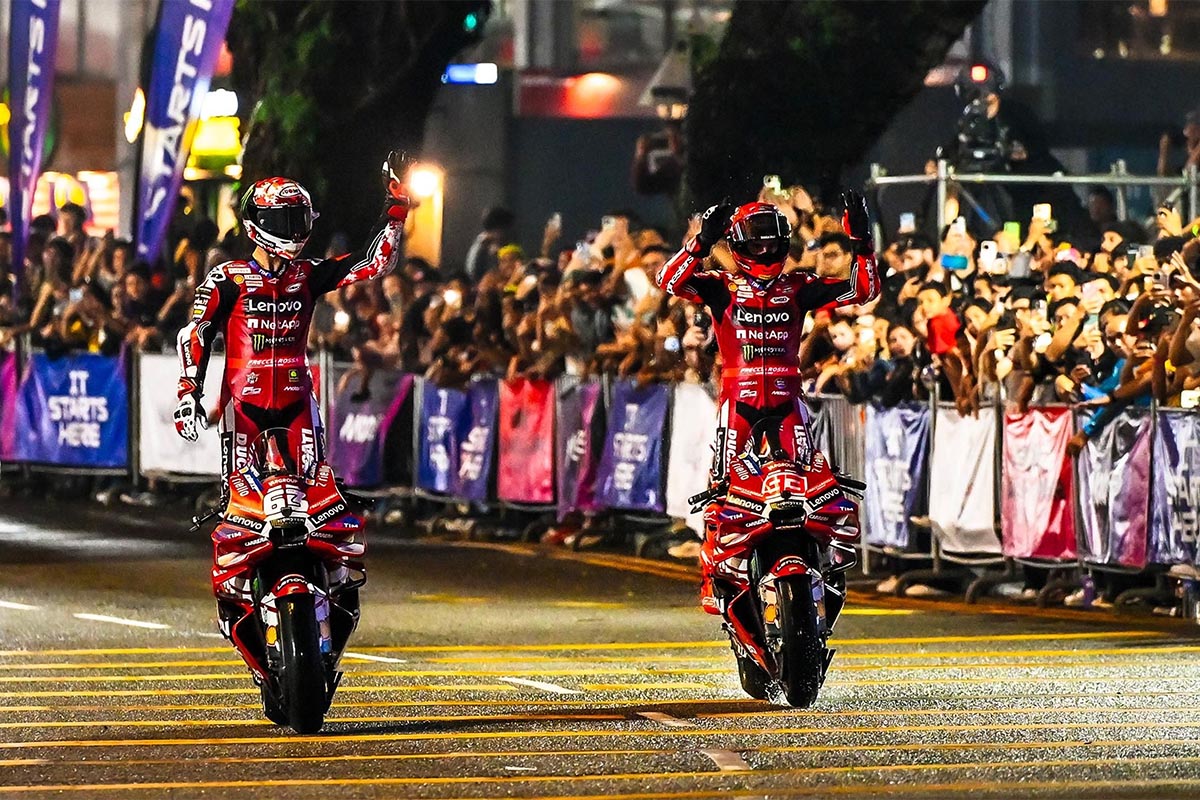Márquez y Bagnaia ante el público malayo