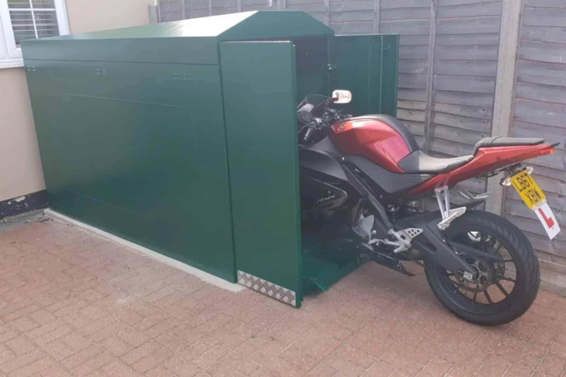 Refugio antirrobo SAB Motorcycle Storage Ltd