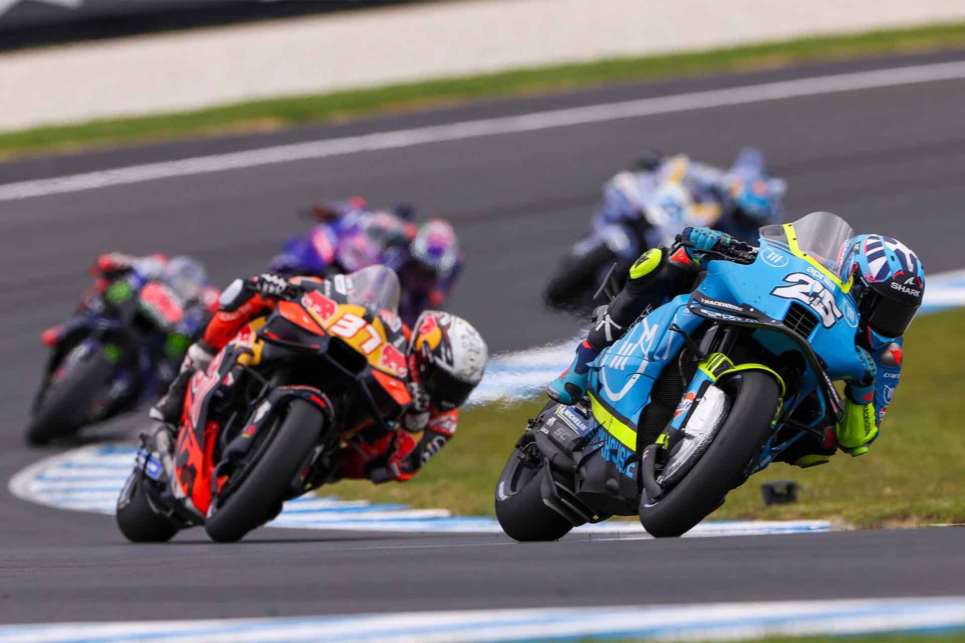 Raúl Fernández desbarataría todos los encajes de bolillos si pasa al equipo oficial de Aprilia