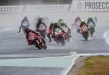 WSBK Australia 2026: En seco, con lluvia… nada frena a Bulega que se lleva el primer triplete del año