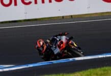 Sam Lowes sigue mostrando velocidad, pero debe mejorar la consistencia