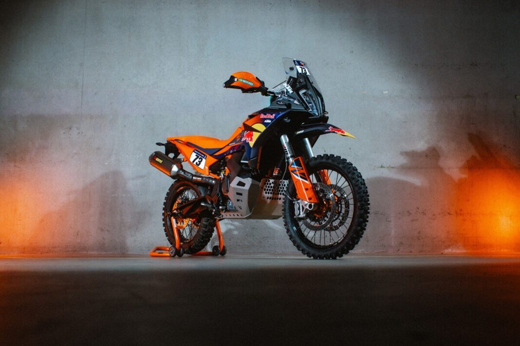 KTM 890 Adventure R Rally 2026: Rendimiento off-road sin concesiones