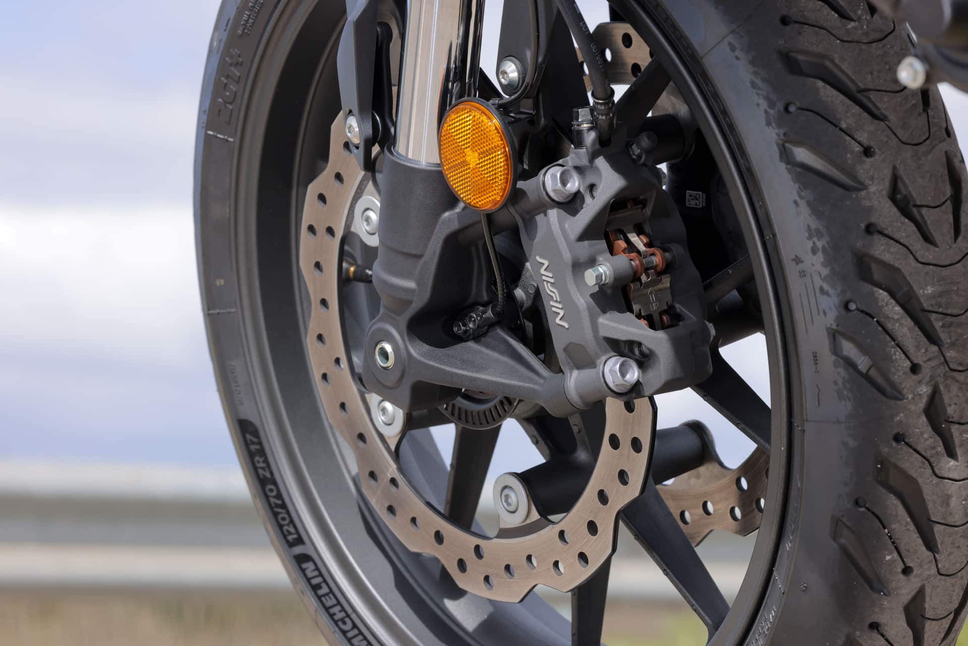 Prueba Honda Hornet 750 E-Clutch