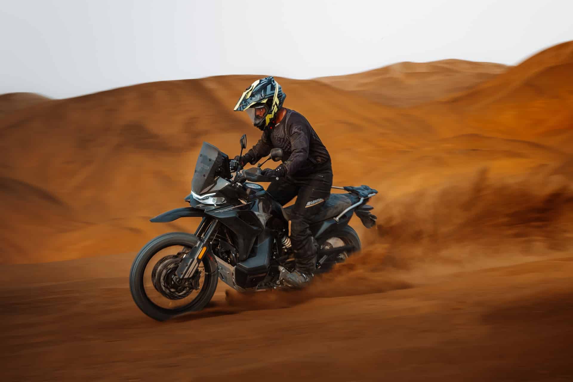 CFMoto 800MT-X 2026