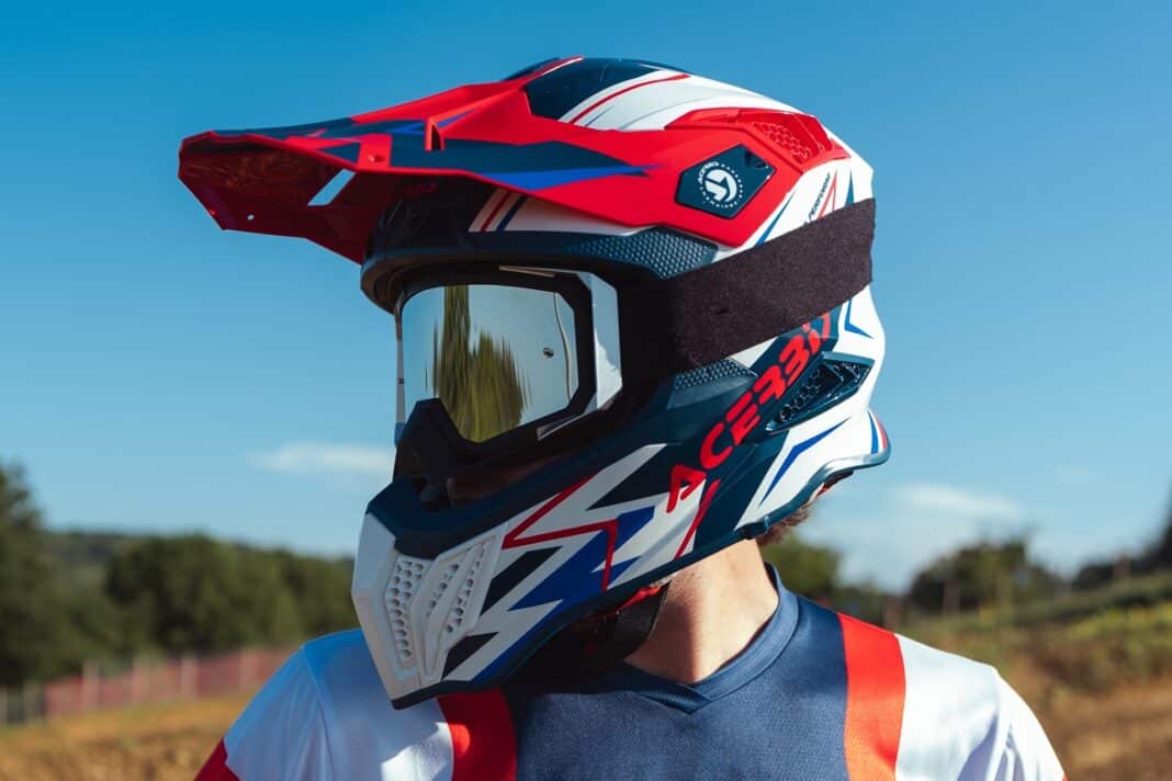 Gama de cascos off-road Acerbis 2026: encuentra el compañero ideal para la práctica de cross y enduro