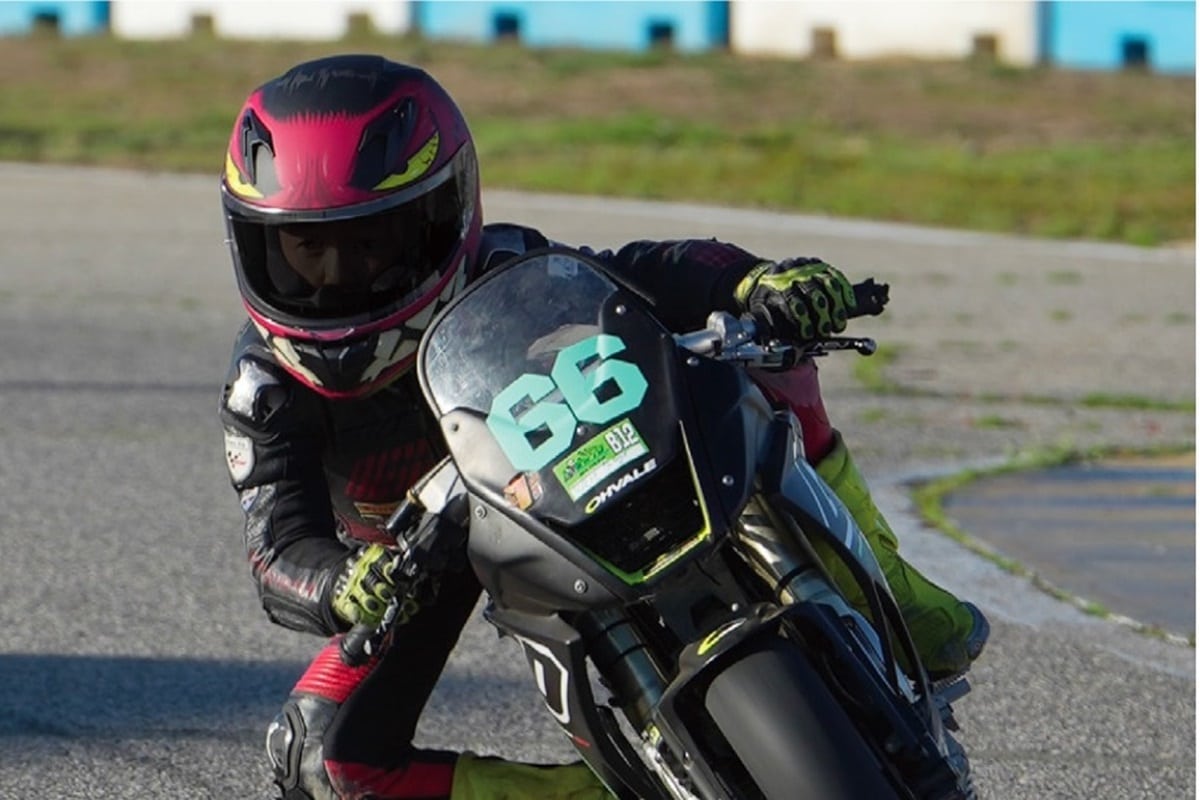 Nuevo HJC Y10: El compañero ideal en las primeras etapas sobre la moto