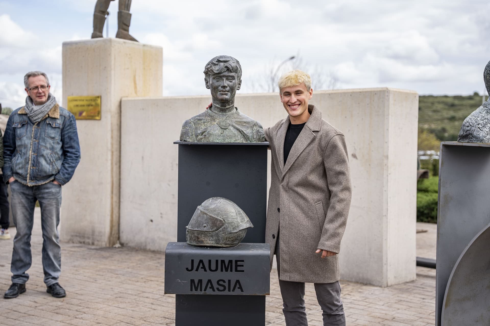 Jaume Masià homenajeado en el circuito Ricardo Tormo con motivo del Racing Legends 2026